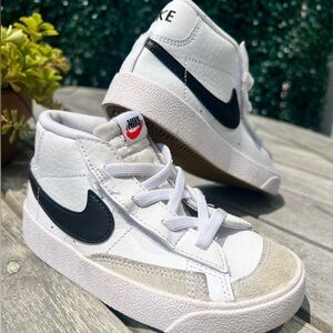 Nike Baby Boy's Blazer Mid '77 - Size 9